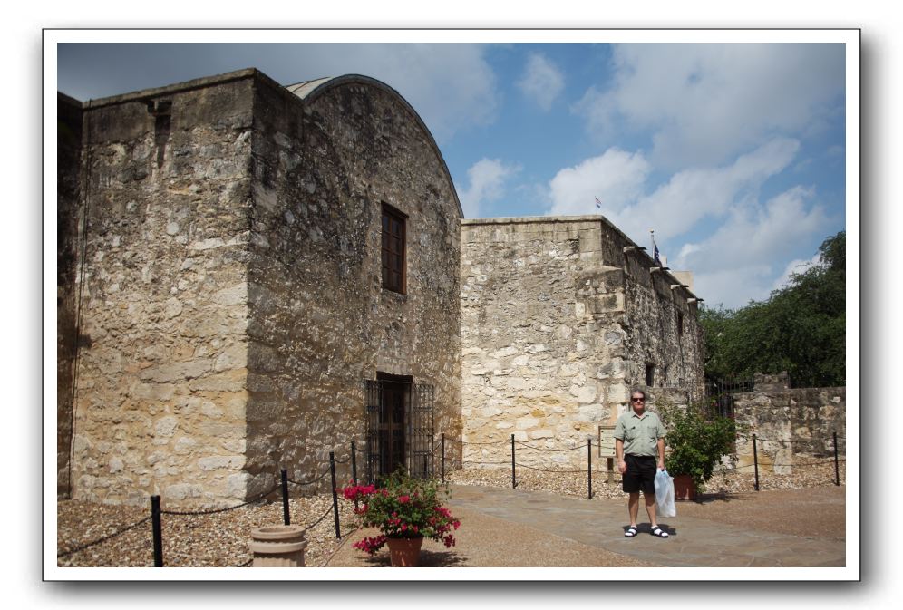 Armadillo Tour - San Antonio and Luling 045