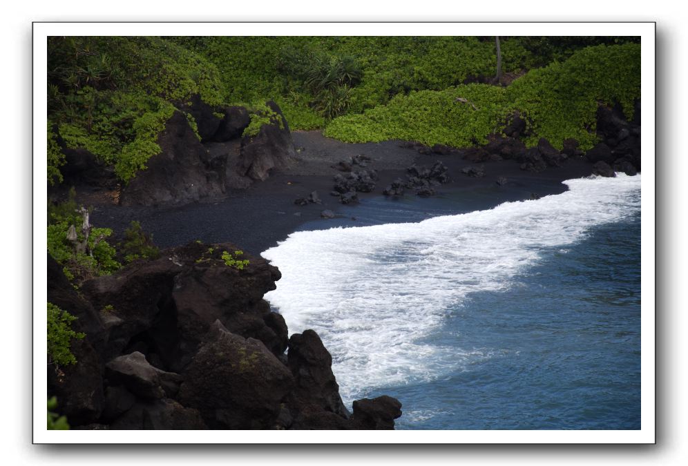 Hana-Highway-Waianapanapa-State-Park-177