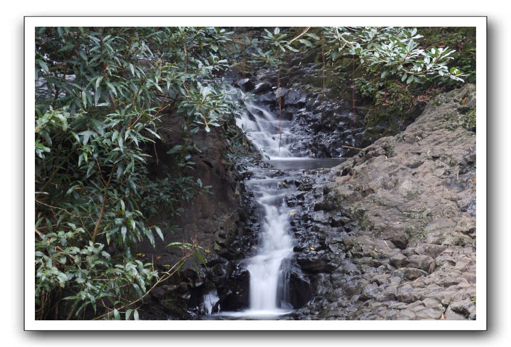 Hana-Highway-Waianapanapa-State-Park-033