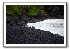 Hana-Highway-Waianapanapa-State-Park-218