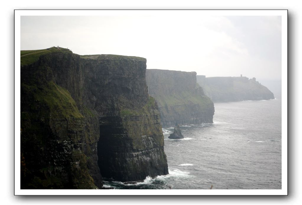 Castle-Dunguaire-Ballyvaughan-Cliffs-of-Moher-3226