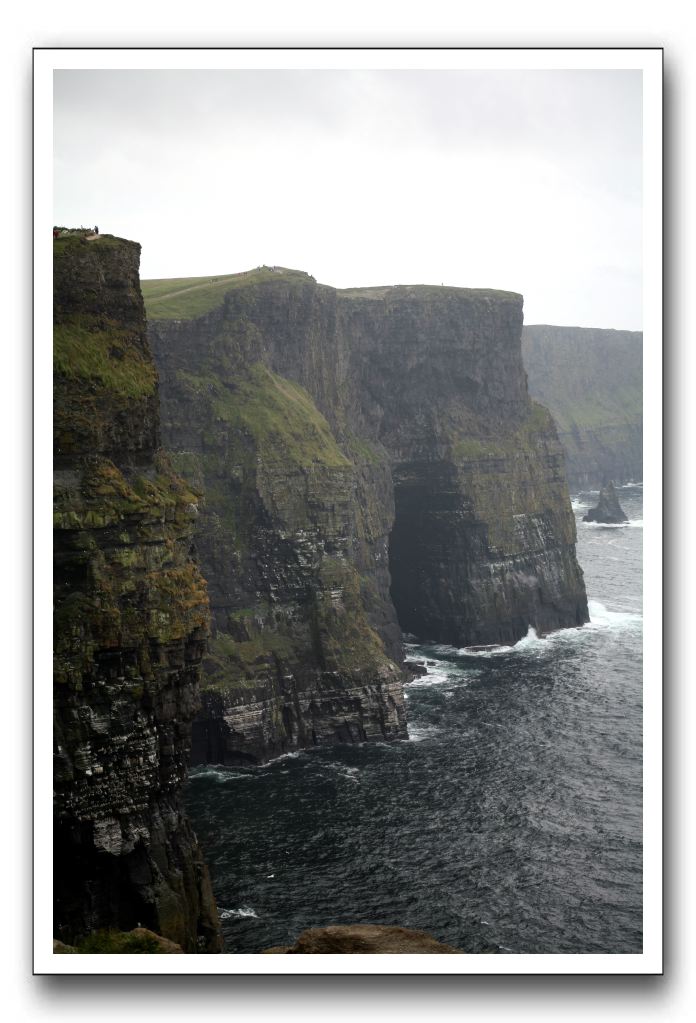 Castle-Dunguaire-Ballyvaughan-Cliffs-of-Moher-3227