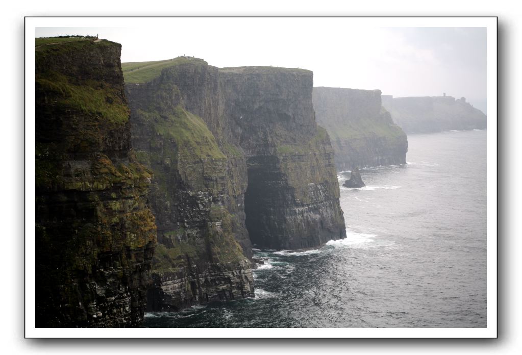 Castle-Dunguaire-Ballyvaughan-Cliffs-of-Moher-3231