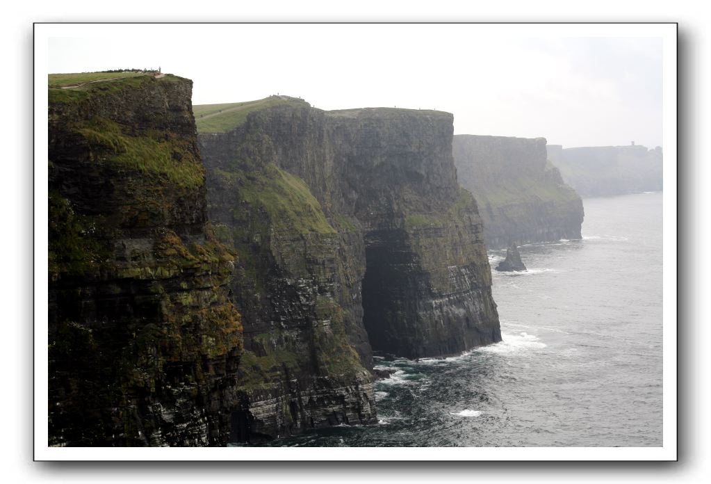 Castle-Dunguaire-Ballyvaughan-Cliffs-of-Moher-3234