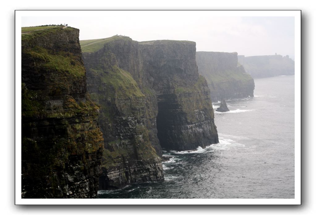 Castle-Dunguaire-Ballyvaughan-Cliffs-of-Moher-3235