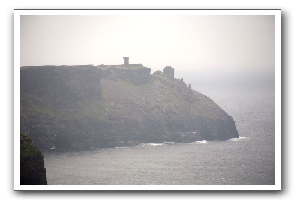 Castle-Dunguaire-Ballyvaughan-Cliffs-of-Moher-3243