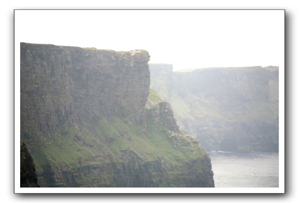 Castle-Dunguaire-Ballyvaughan-Cliffs-of-Moher-3252