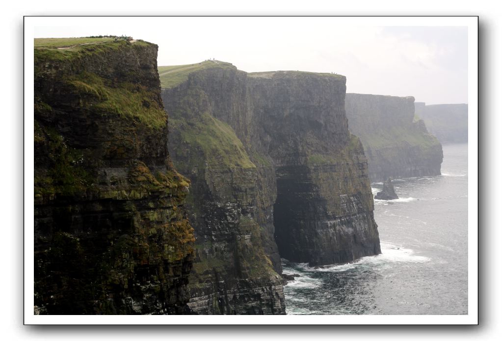 Castle-Dunguaire-Ballyvaughan-Cliffs-of-Moher-3258