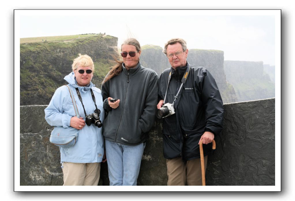 Castle-Dunguaire-Ballyvaughan-Cliffs-of-Moher-3269