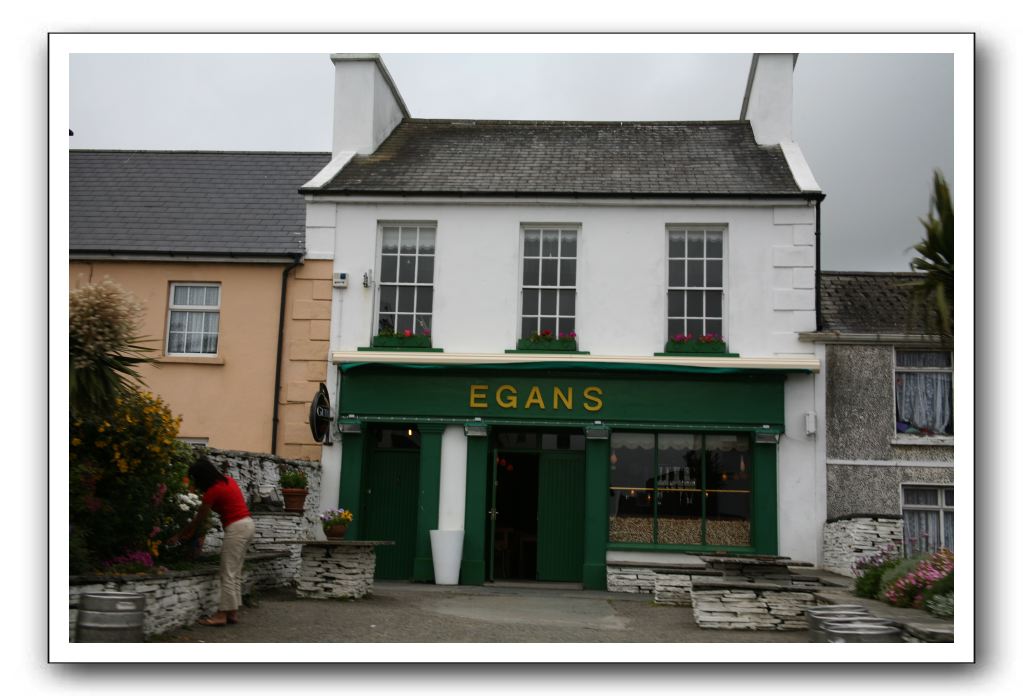 Castle-Dunguaire-Ballyvaughan-Cliffs-of-Moher-3280