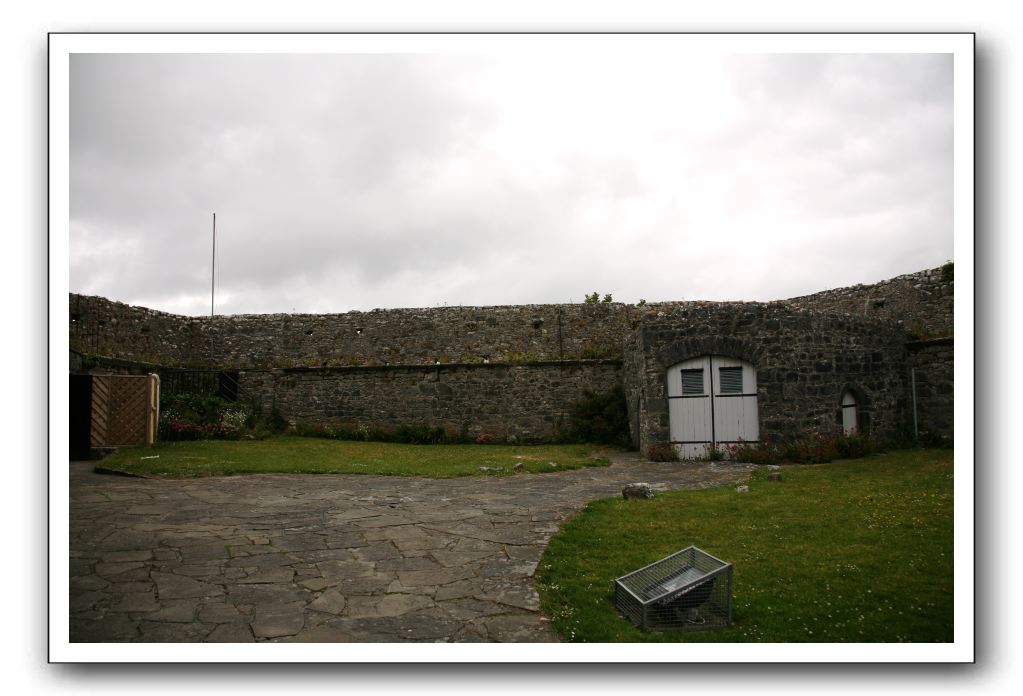 Castle-Dunguaire-Ballyvaughan-Cliffs-of-Moher-3055