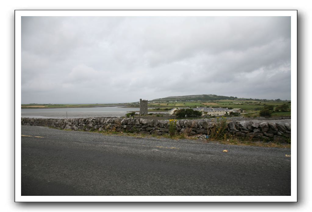 Castle-Dunguaire-Ballyvaughan-Cliffs-of-Moher-3110