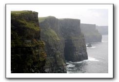 Castle-Dunguaire-Ballyvaughan-Cliffs-of-Moher-3259