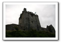 Castle-Dunguaire-Ballyvaughan-Cliffs-of-Moher-3052