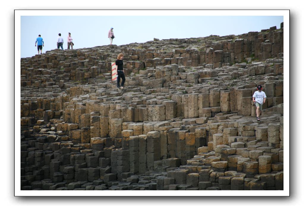 Giants-Causeway-Northern-Ireland-860