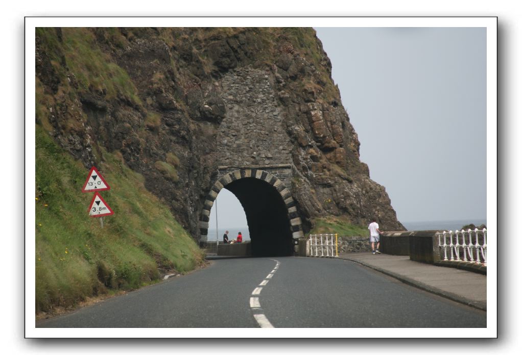 Giants-Causeway-Northern-Ireland-670