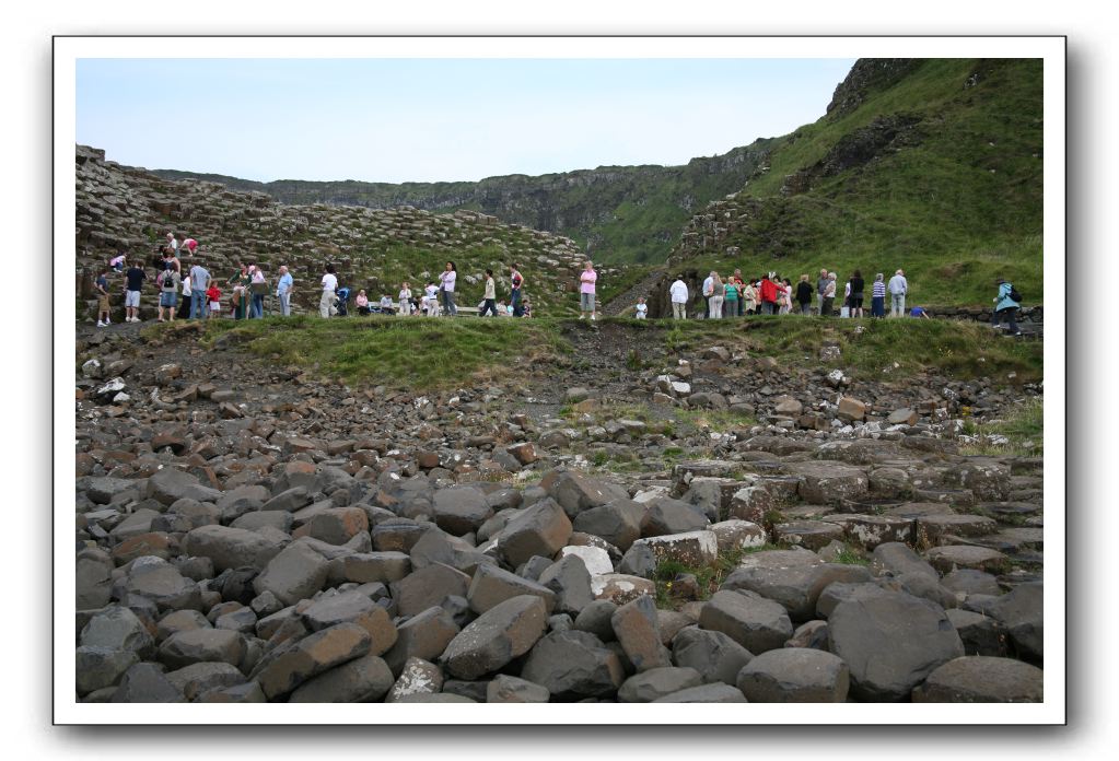 Giants-Causeway-Northern-Ireland-900