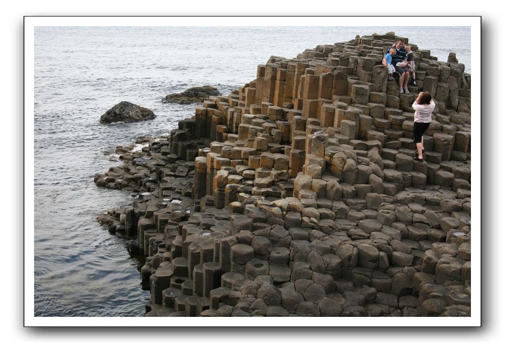 Giants-Causeway-Northern-Ireland-947