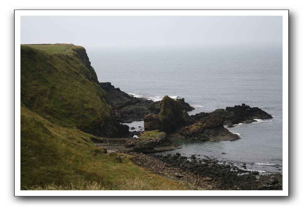 Giants-Causeway-Northern-Ireland-750