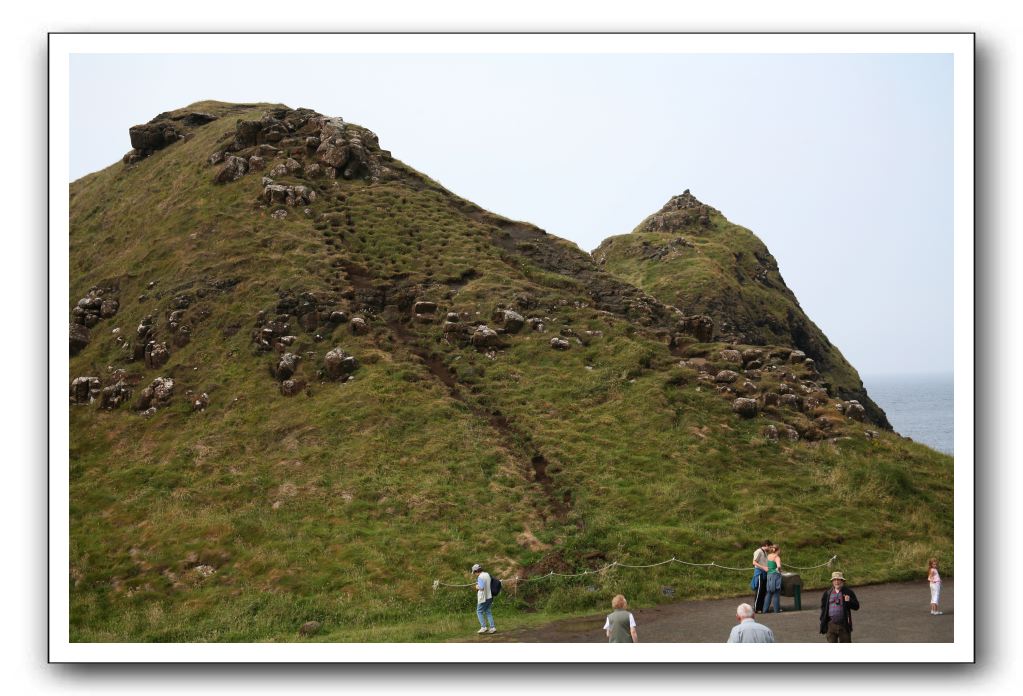 Giants-Causeway-Northern-Ireland-768