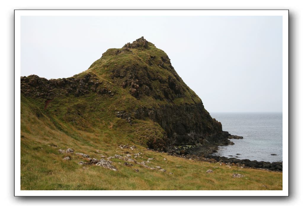 Giants-Causeway-Northern-Ireland-780